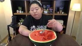 胖妞吃瓜看娱乐,吃瓜看热闹,笑谈明星风云 第3张 胖妞吃瓜看娱乐,吃瓜看热闹,笑谈明星风云 第3张