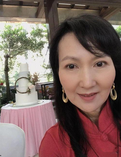 娱乐吃瓜酱养女,揭秘养女生活日常 第3张 娱乐吃瓜酱养女,揭秘养女生活日常 第3张