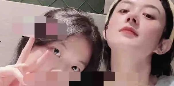 娱乐吃瓜酱照片,揭秘明星幕后生活,照片曝光惊人幕后真相 第2张 娱乐吃瓜酱照片,揭秘明星幕后生活,照片曝光惊人幕后真相 第2张