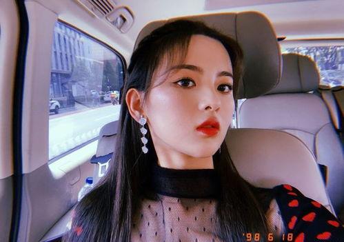 杨超越娱乐吃瓜,揭秘明星幕后趣事 第2张 杨超越娱乐吃瓜,揭秘明星幕后趣事 第2张