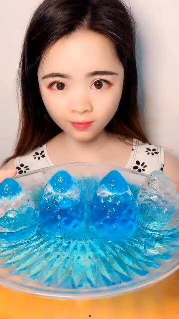 娱乐吃瓜酱冰块,娱乐吃瓜酱带你领略清凉趣味 第2张 娱乐吃瓜酱冰块,娱乐吃瓜酱带你领略清凉趣味 第2张