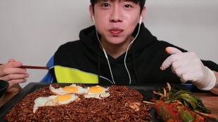 娱乐吃瓜酱教师,揭秘娱乐圈背后的故事 第2张 娱乐吃瓜酱教师,揭秘娱乐圈背后的故事 第2张
