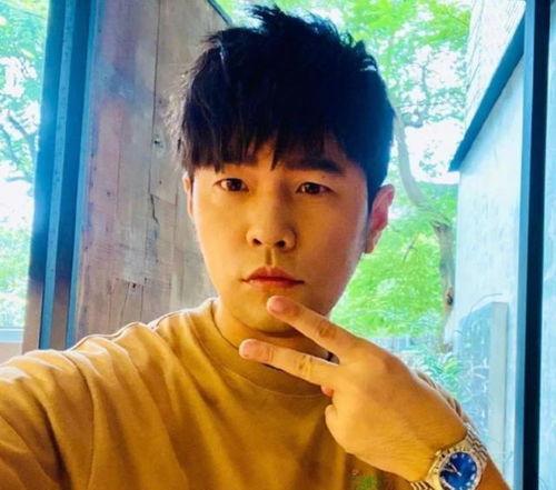 娱乐圈吃瓜周杰伦是谁啊,娱乐圈吃瓜界的焦点人物 第1张 娱乐圈吃瓜周杰伦是谁啊,娱乐圈吃瓜界的焦点人物 第1张