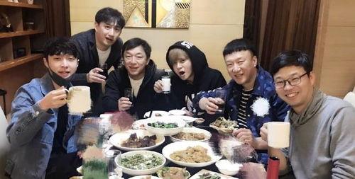 娱乐吃瓜全集播放,揭秘娱乐圈幕后真相,带你领略明星们的真实生活 第2张 娱乐吃瓜全集播放,揭秘娱乐圈幕后真相,带你领略明星们的真实生活 第2张