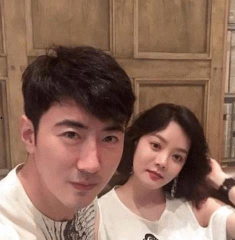 娱乐吃瓜明星离婚,当红明星离婚事件引发热议 第3张 娱乐吃瓜明星离婚,当红明星离婚事件引发热议 第3张