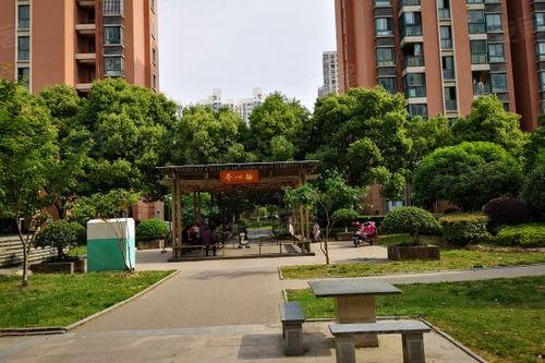 娱乐吃瓜酱花园,揭秘娱乐圈幕后故事 第3张 娱乐吃瓜酱花园,揭秘娱乐圈幕后故事 第3张