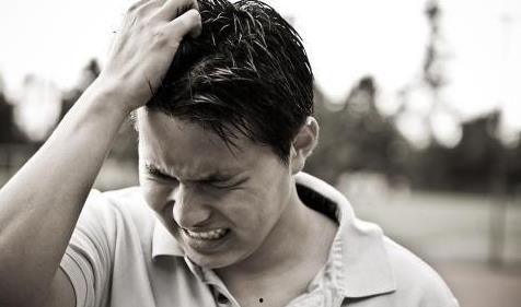 娱乐吃瓜男配  第3张