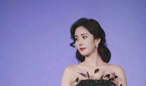 吃瓜娱乐杨幂,娱乐圈的瓜田女王,揭秘明星幕后生活 第3张 吃瓜娱乐杨幂,娱乐圈的瓜田女王,揭秘明星幕后生活 第3张