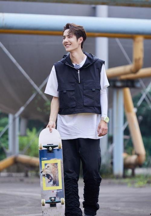 王一博吃瓜娱乐圈八卦,娱乐圈八卦背后的真相 第1张 王一博吃瓜娱乐圈八卦,娱乐圈八卦背后的真相 第1张