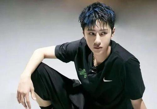 王一博吃瓜娱乐圈八卦,娱乐圈八卦背后的真相 第3张 王一博吃瓜娱乐圈八卦,娱乐圈八卦背后的真相 第3张