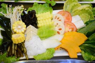 娱乐吃瓜群成都,揭秘吃瓜群里的热门话题与幕后故事 第3张 娱乐吃瓜群成都,揭秘吃瓜群里的热门话题与幕后故事 第3张