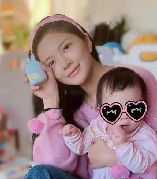 小主儿娱乐吃瓜,揭秘娱乐圈幕后故事 第2张 小主儿娱乐吃瓜,揭秘娱乐圈幕后故事 第2张