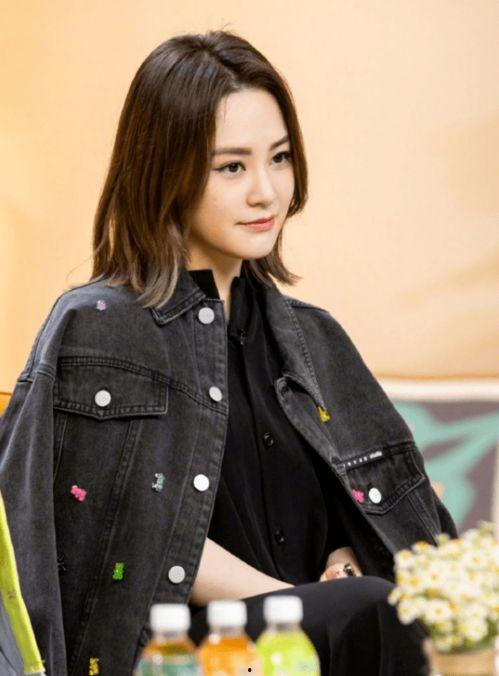 娱乐吃瓜女歌手,揭秘女歌手的吃瓜故事 第2张 娱乐吃瓜女歌手,揭秘女歌手的吃瓜故事 第2张