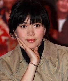 娱乐吃瓜酱袁咏仪,娱乐圈的“吃瓜酱”,揭秘明星背后的故事 第3张 娱乐吃瓜酱袁咏仪,娱乐圈的“吃瓜酱”,揭秘明星背后的故事 第3张