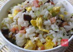 娱乐吃瓜君炒饭,揭秘娱乐圈那些鲜为人知的幕后故事 第2张 娱乐吃瓜君炒饭,揭秘娱乐圈那些鲜为人知的幕后故事 第2张