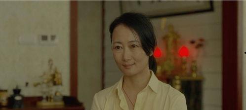 为了吃瓜她进入娱乐圈,她勇敢踏入娱乐圈，开启璀璨星途  第2张